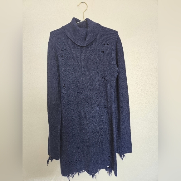 Keeney Dress in BlackLovers and Friends - Picture 2 of 10